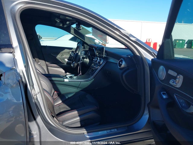 55SWF6EB9KU291073 Mercedes-Benz Amg C 43 4matic