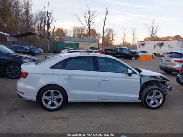 WAUB8GFF9H1038576 Audi A3 2.0t Premium