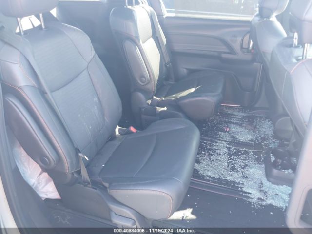 5TDDRKEC4MS050568 Toyota Sienna Xse