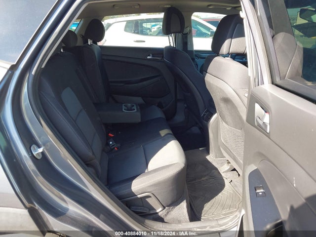 Hyundai Tucson Night 2017 KM8J33A28HU485761 Image 8