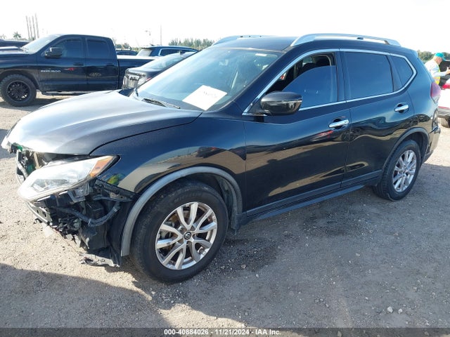 Nissan ROGUE SV 2017 KNMAT2MT8HP612770 Image 2