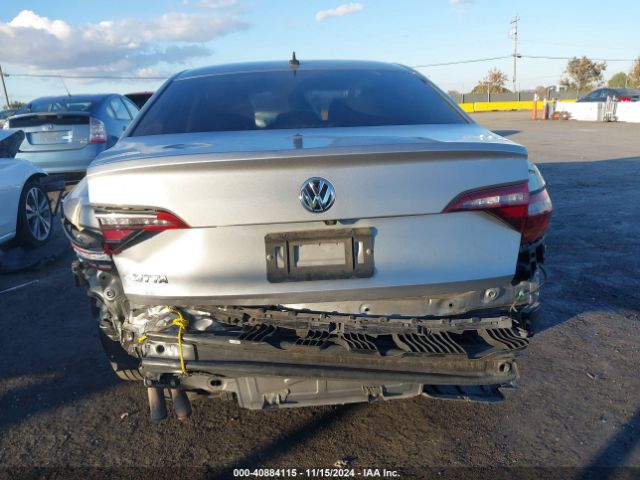 3VWC57BUXKM198025 Volkswagen Jetta 1.4t R-line/1.4t S/1.4t Se