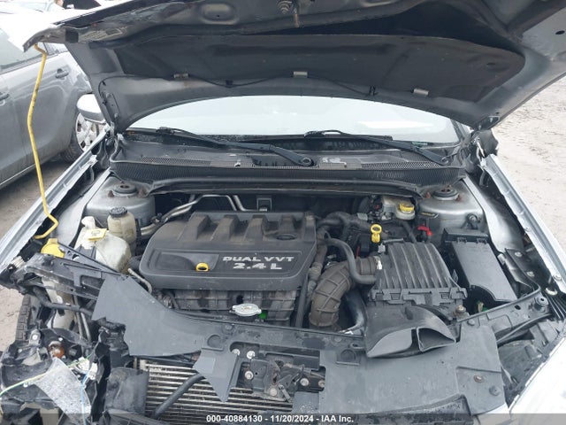 Chrysler 200 LX 2014 1C3CCBAB9EN238119 Image 10
