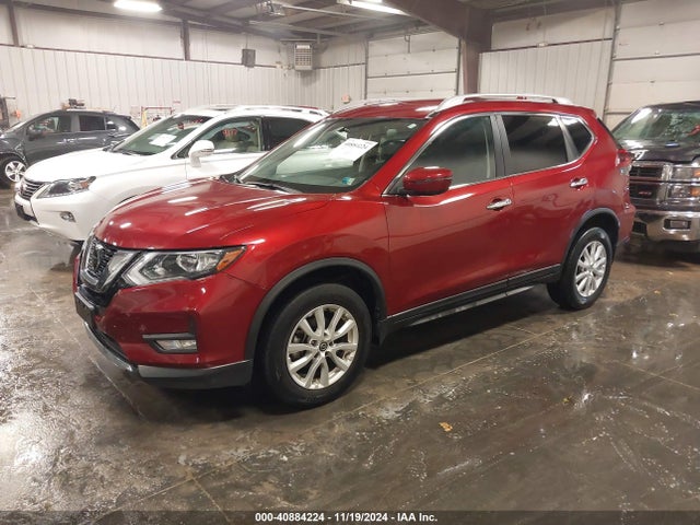 Nissan ROGUE SV 2018 5N1AT2MV5JC840719 Image 2