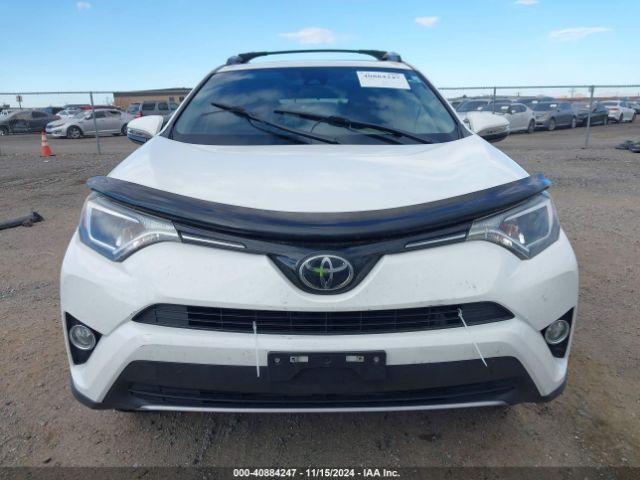 JTMRFREV6JJ741800 Toyota Rav4 Adventure/xle