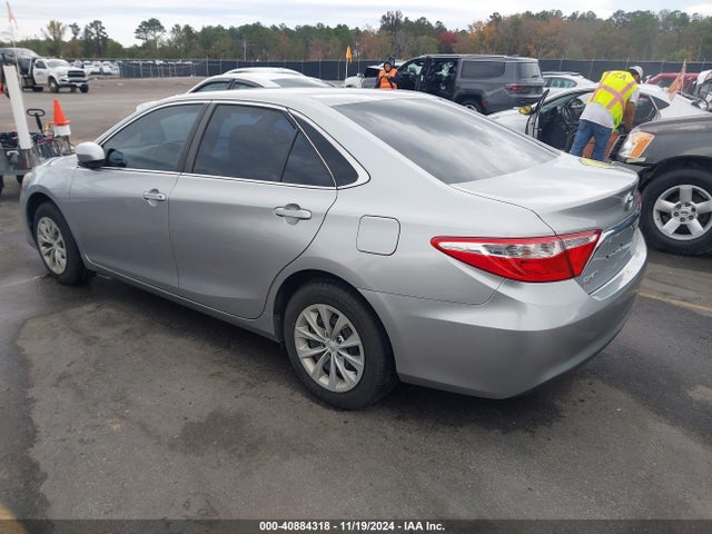 Toyota CAMRY LE 2017 4T1BF1FK3HU326171 Image 3