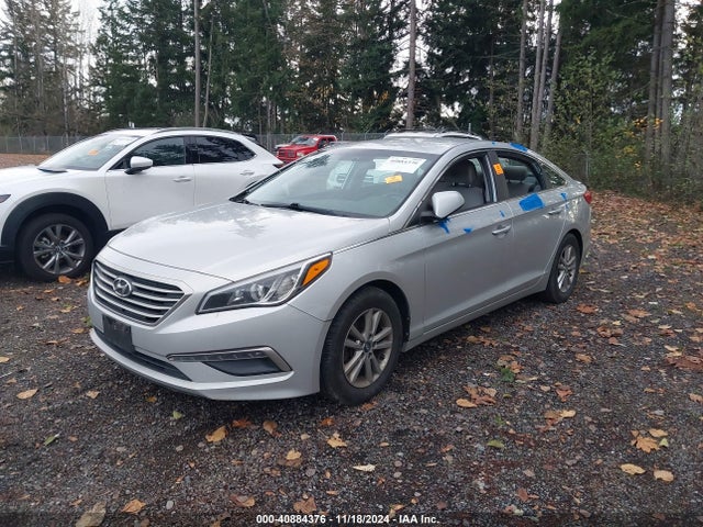Hyundai SONATA SE 2015 5NPE24AF7FH147079 Image 2