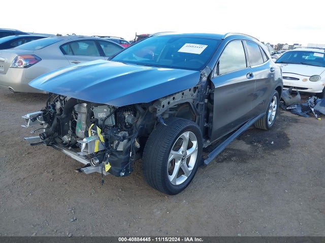 WDCTG4EB0LJ675897 Mercedes-Benz GLA 250