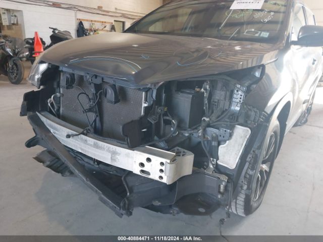 5TDBZRFH8KS740959 Toyota Highlander Le