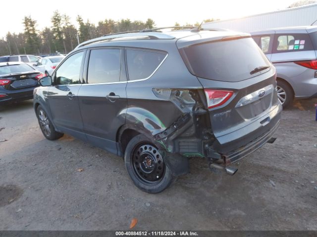 1FMCU9J9XGUB85935 Ford Escape Titanium