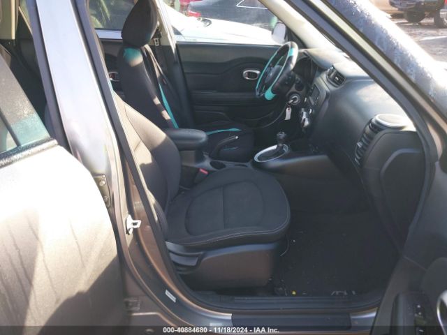 KNDJN2A21F7156467 KIA Soul