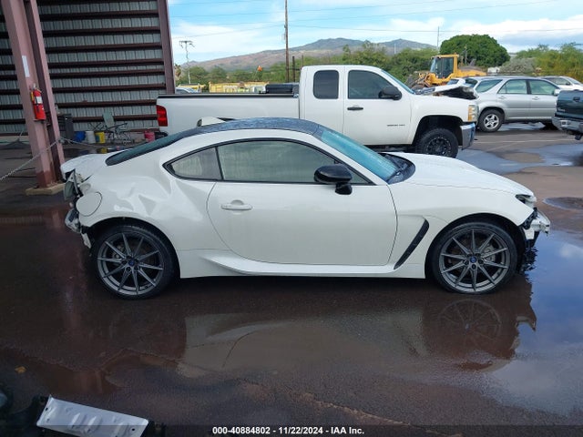 JF1ZDBE1XN9702117 Subaru Brz Limited