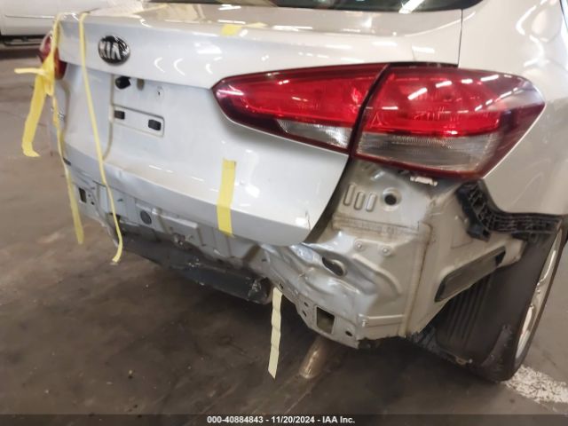3KPFK4A75HE048345 KIA FORTE LX