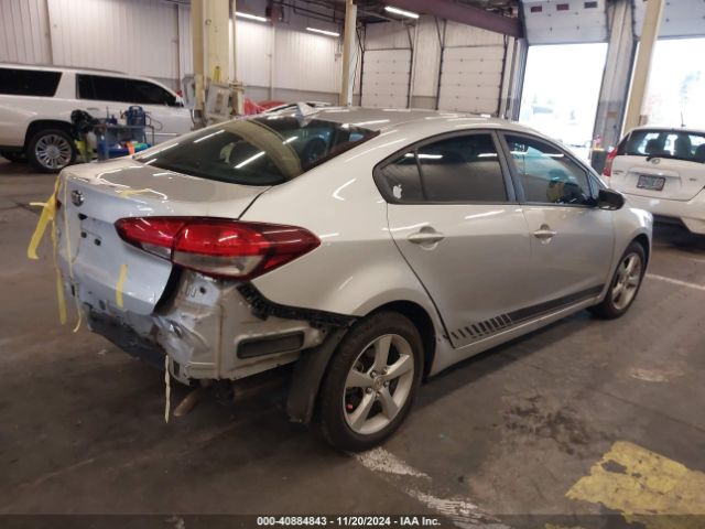 3KPFK4A75HE048345 KIA FORTE LX