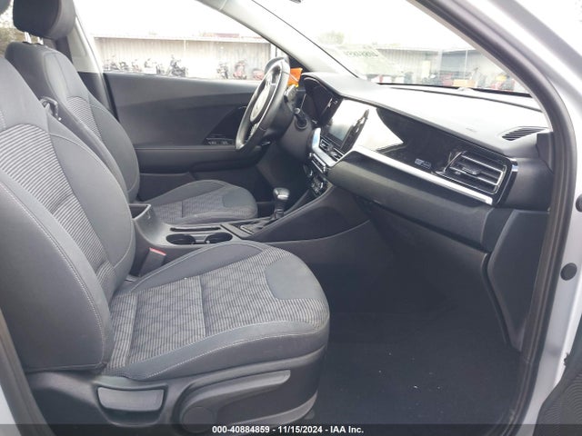 KIA Niro Lxs 2021 KNDCB3LC2M5472028 Image 5