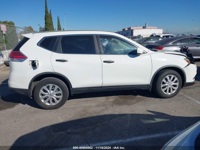 Nissan ROGUE S 2016 KNMAT2MT5GP593500 Image 13