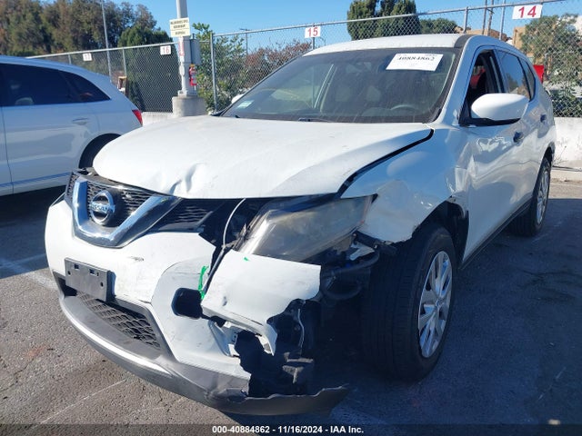 Nissan ROGUE S 2016 KNMAT2MT5GP593500 Image 2