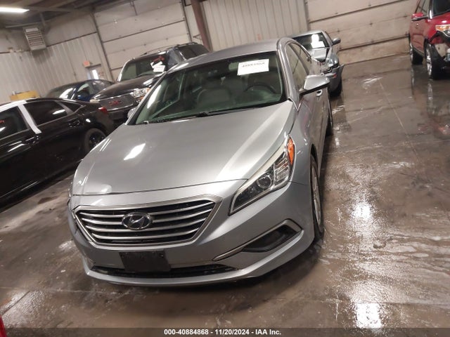 Hyundai SONATA SE 2017 5NPE24AF8HH438533 Image 12