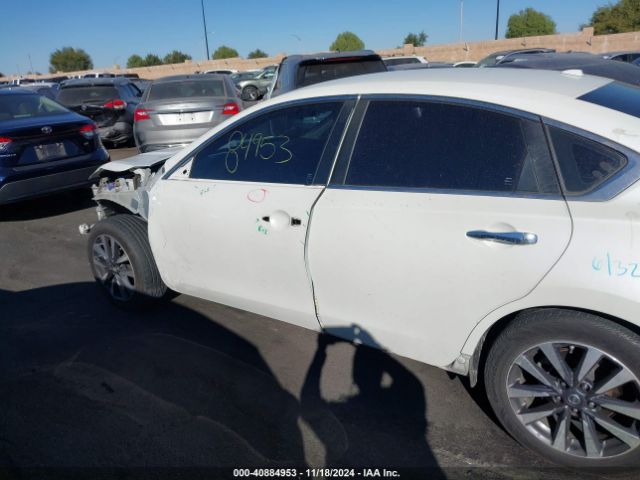 1N4AL3AP2HC214108 Nissan Altima 2.5 Sv