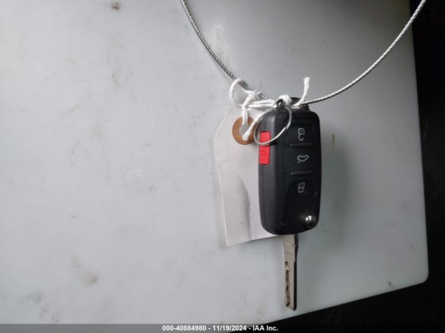 3VW167AJ4GM281694 Volkswagen Jetta 1.4t S
