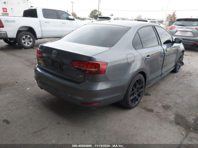 3VW167AJ4GM281694 Volkswagen Jetta 1.4t S