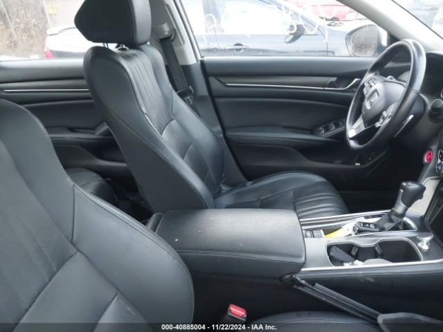 1HGCV1F99JA802814 Honda Accord Touring