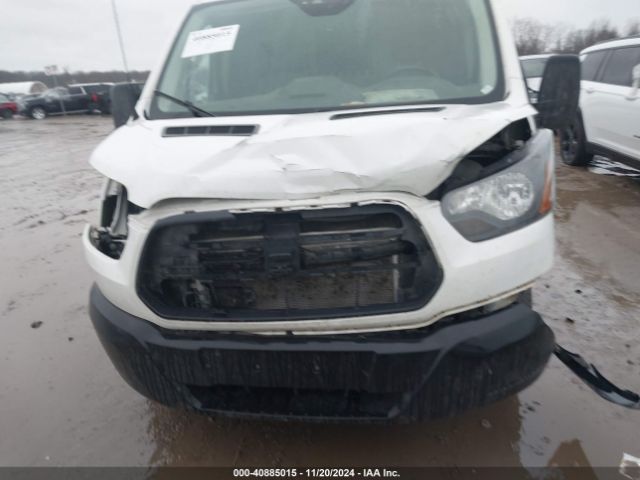 1FTYE1YM8HKA33958 Ford Transit-150