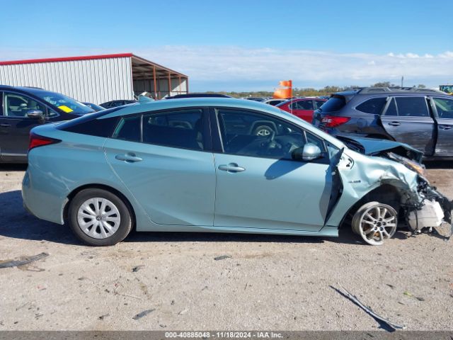 JTDKARFUXK3094152 Toyota Prius Le