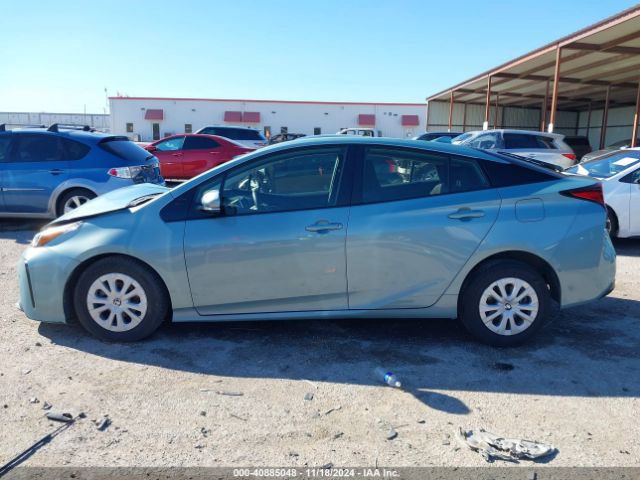 JTDKARFUXK3094152 Toyota Prius Le