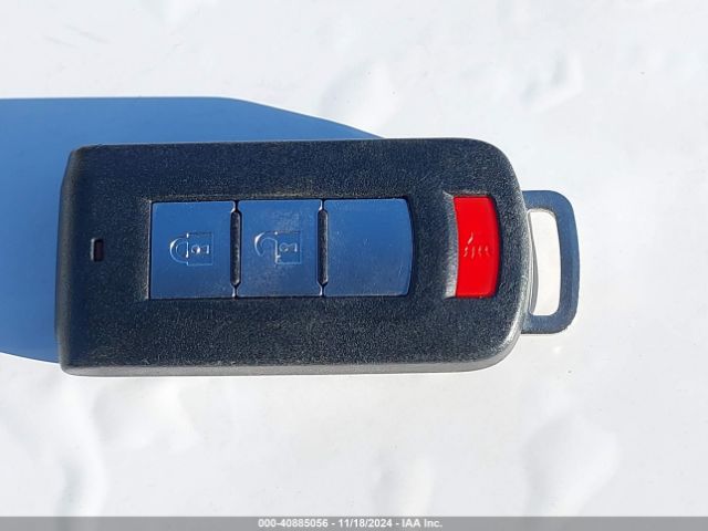 JA4AD3A30LZ011075 Mitsubishi Outlander Se 2.4