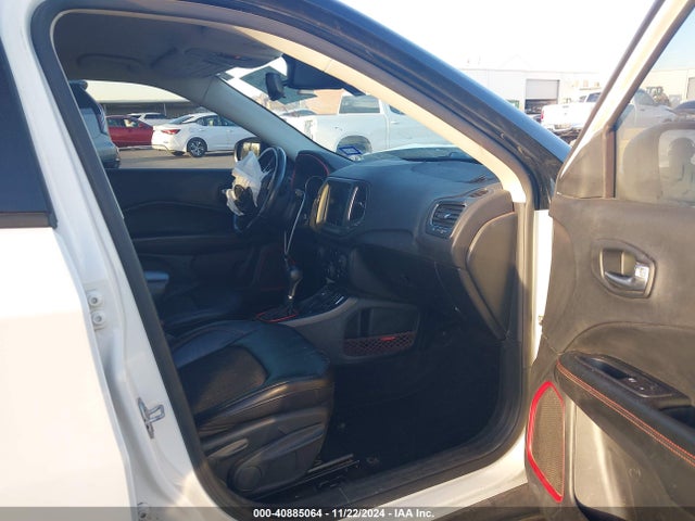 3C4NJDDBXLT122040 Jeep Compass Trailhawk 4x4