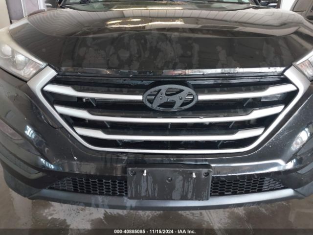 KM8J3CA41HU463716 Hyundai Tucson Se Plus