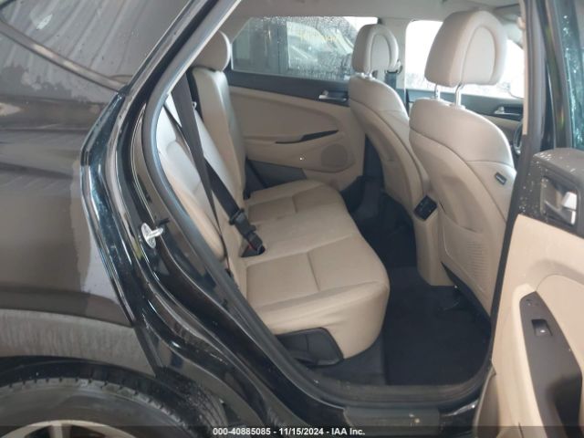 KM8J3CA41HU463716 Hyundai Tucson Se Plus