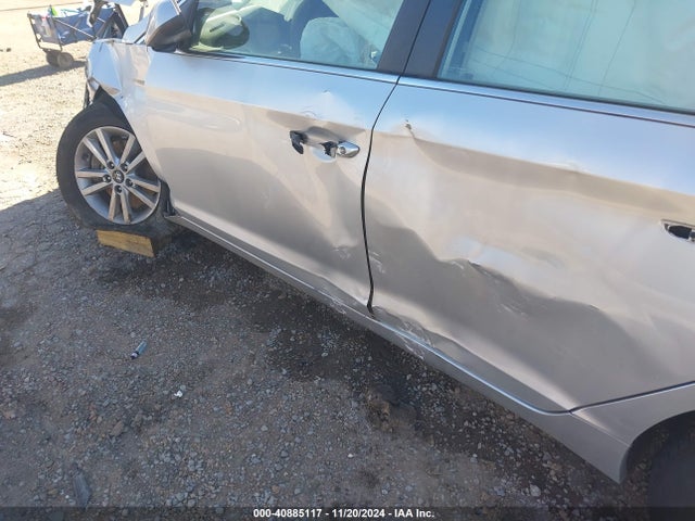 Hyundai Sonata 2016 5NPE24AF9GH387770 Image 17