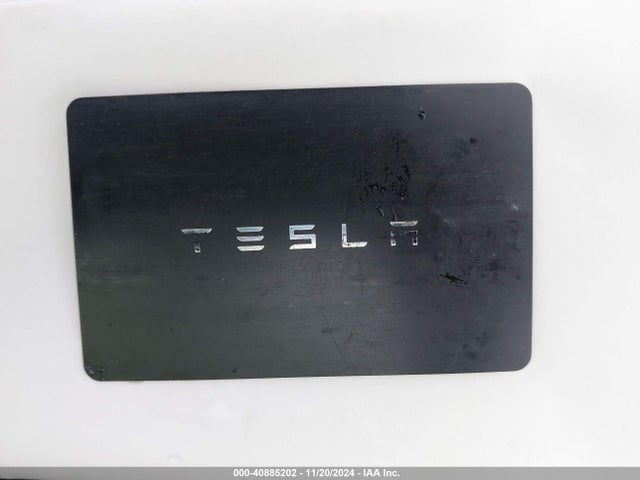 2021 TESLA MODEL Y 5YJYGDEE7MF185570 Photo 10