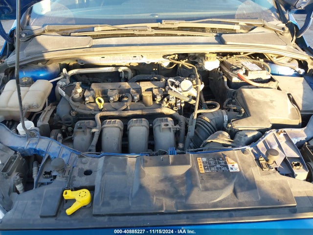 Ford FOCUS SE 2018 1FADP3K23JL315927 Image 10