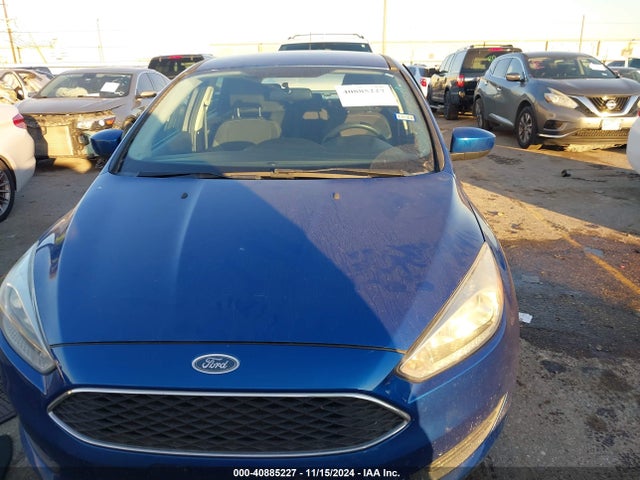 Ford FOCUS SE 2018 1FADP3K23JL315927 Image 12