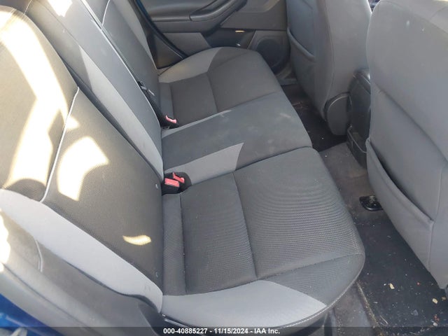 Ford FOCUS SE 2018 1FADP3K23JL315927 Image 8