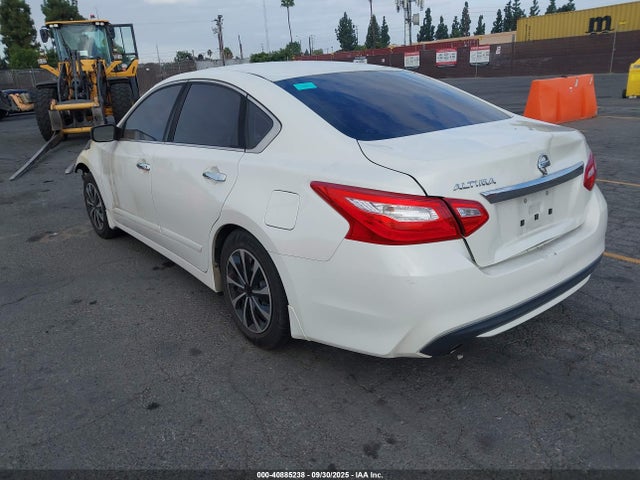 1N4AL3AP2HN329229 Nissan 2017
