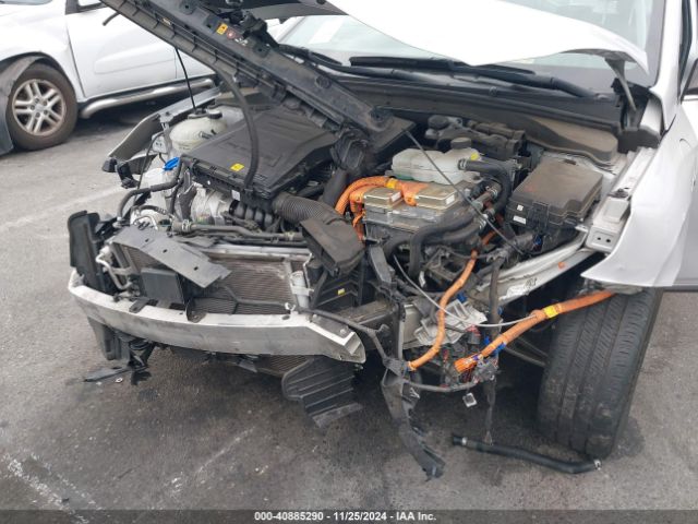 KMHC75LDXKU105561 Hyundai Ioniq Plug-in Hybrid Limited