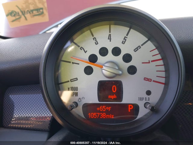 2011 MINI COOPER S WMWSV3C54BTY15173 Photo 6