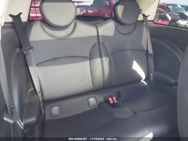 2011 MINI COOPER S WMWSV3C54BTY15173 Photo 7