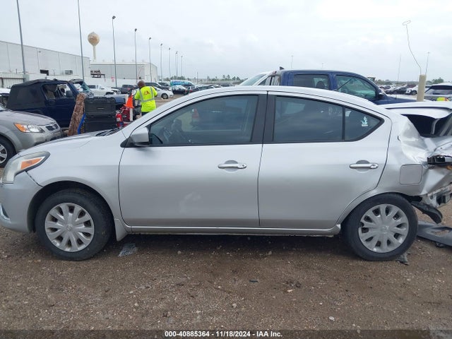 Nissan 2015 2015 3N1CN7AP4FL896255 Image 13