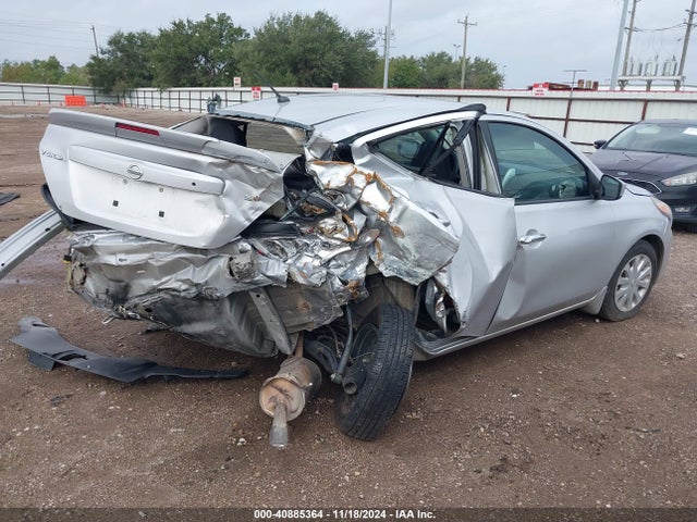 Nissan 2015 2015 3N1CN7AP4FL896255 Image 4