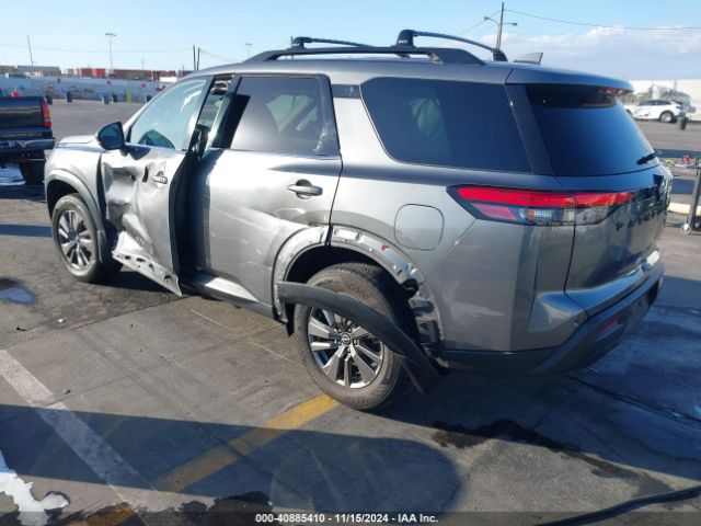 5N1DR3BB2NC227442 Nissan Pathfinder Sv 2wd