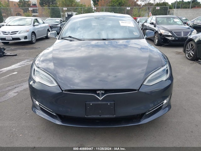 Tesla Model S 60/70/75/85 2016 5YJSA1E18GF148700 Image 12