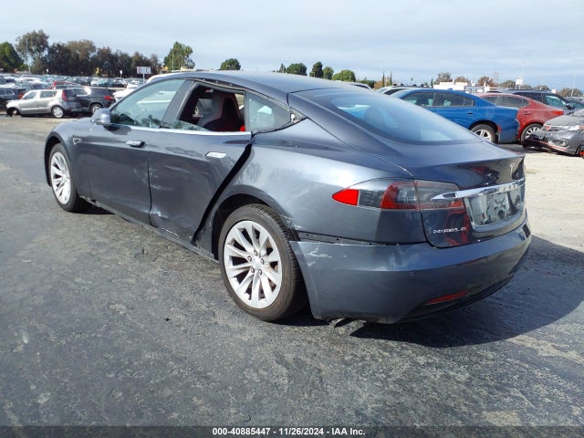 2016 TESLA MODEL S 5YJSA1E18GF148700 Photo 2