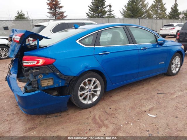 3FA6P0MU3KR257942 Ford Fusion Hybrid Sel
