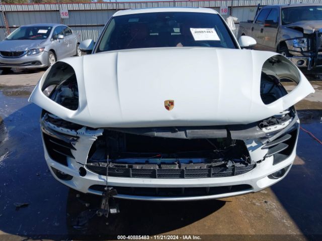 WP1AA2A59JLB21910 Porsche Macan Sport Edition