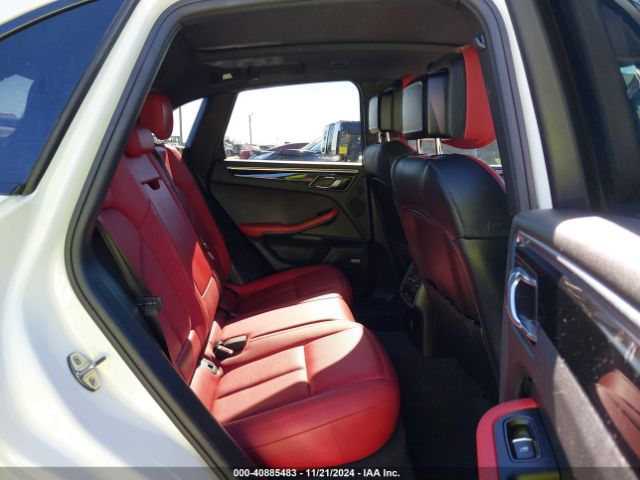 WP1AA2A59JLB21910 Porsche Macan Sport Edition